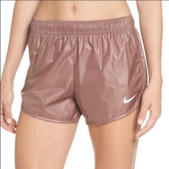 Nike Pants - 🏁🍀🔥NWT Nike - Smoky Mauve Tempo Shorts - XL